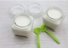 Naravni jogurt